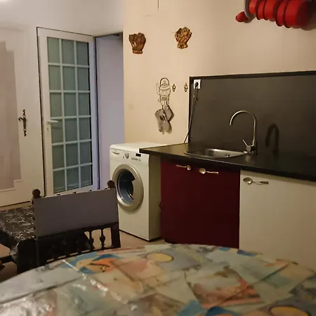 La Libellule Apartment *